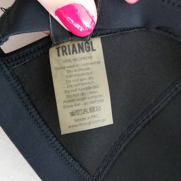 Triangl Mesh Overlay Neoprene Triangle Bikini Top XS - Picture 10 of 12